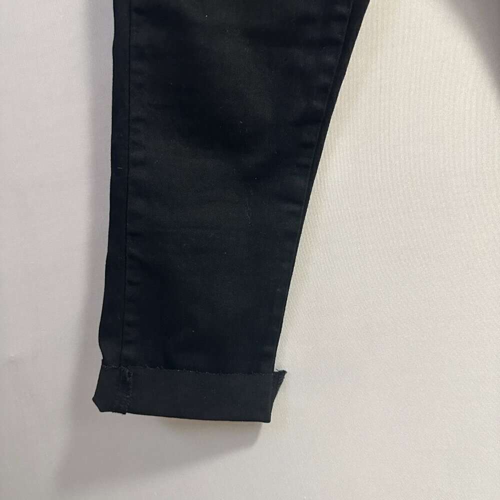 A chic button-front design stylish black jeans （M/L) - Picture 9 of 10